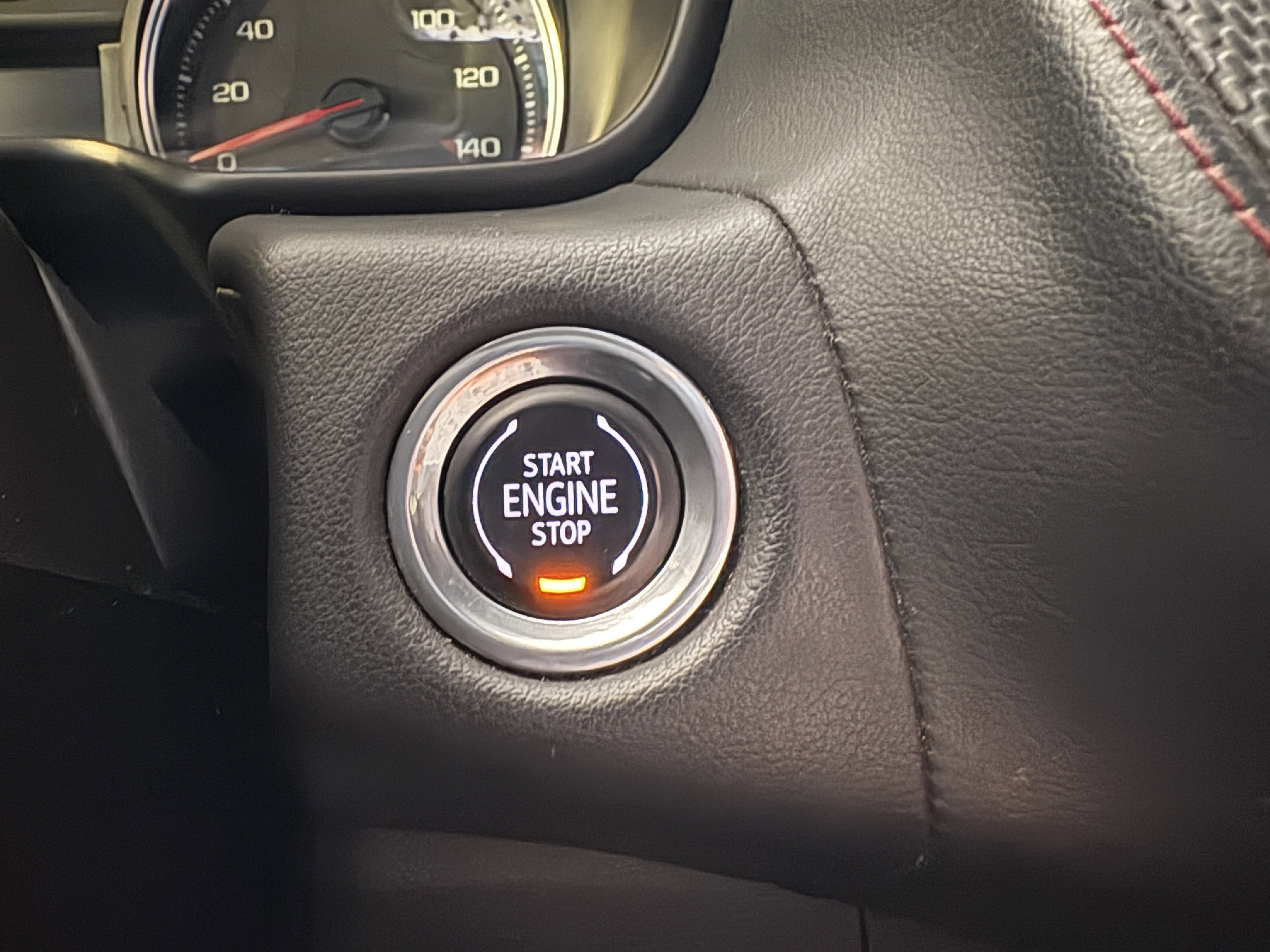 Used 2021 Chevrolet Suburban RST w/ Luxury Package image 15