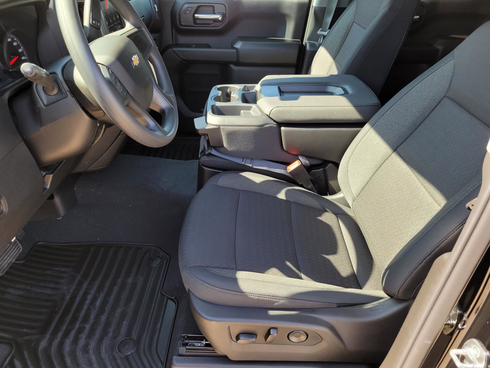 New 2026 Chevrolet Silverado 1500 Custom AWD/4WD image 14