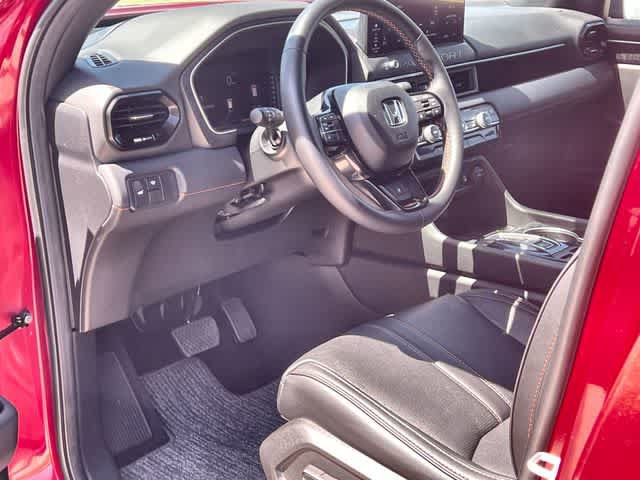 Used 2026 Honda Passport TrailSport Elite image 3