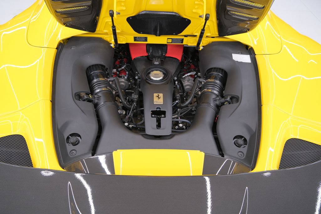 Used 2021 Ferrari F8 Tributo RWD image 52