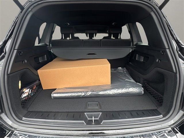 New 2026 Mercedes-Benz GLB 250 image 25