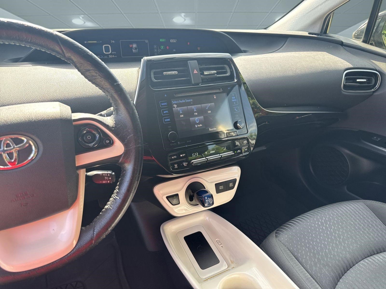 Used 2016 Toyota Prius Three FWD image 26