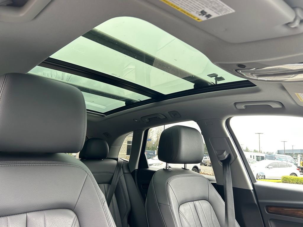 Used 2020 Audi Q5 2.0T Premium Plus w/ Premium Plus Package image 27