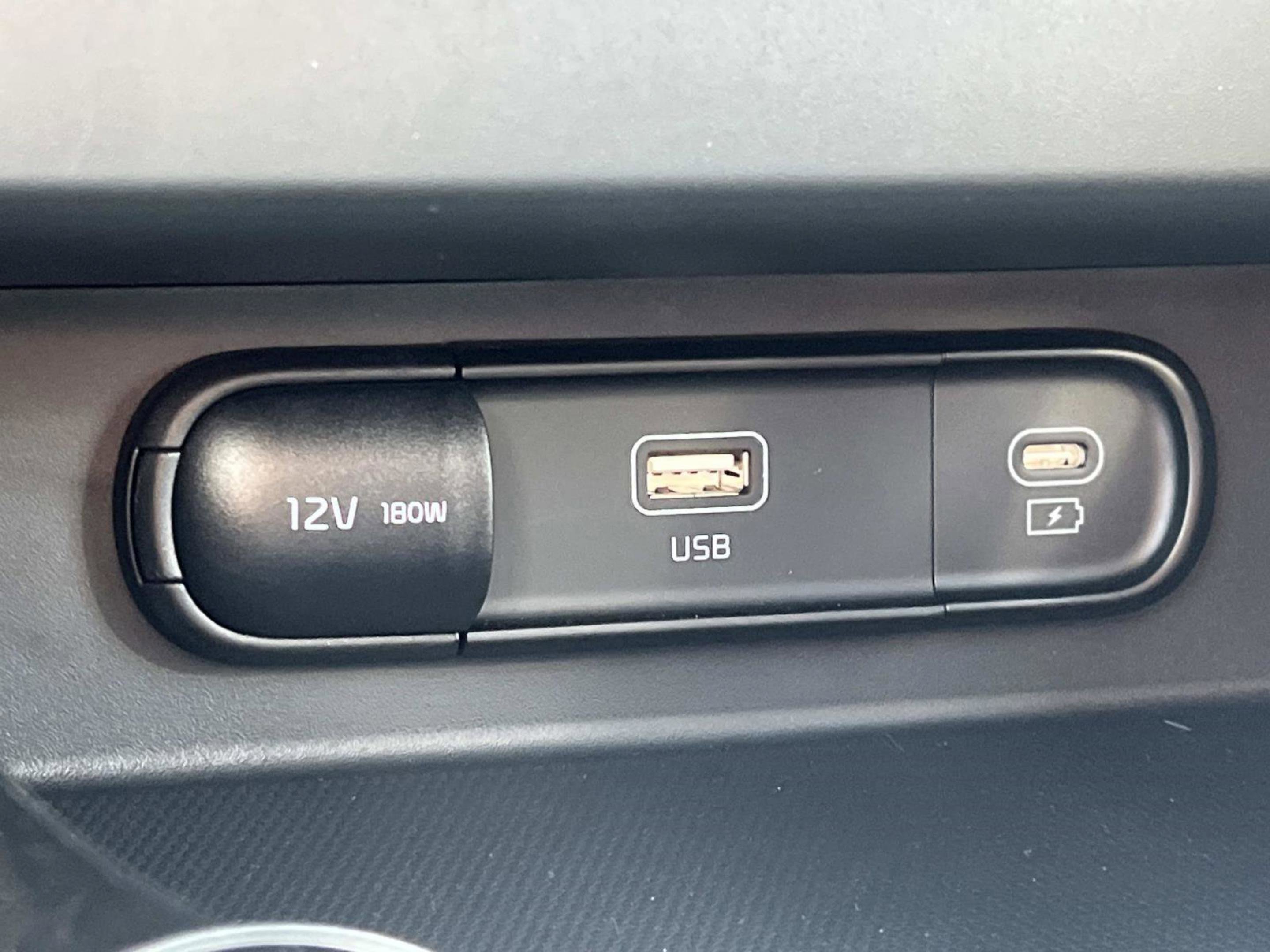 New 2026 Kia Seltos S image 25