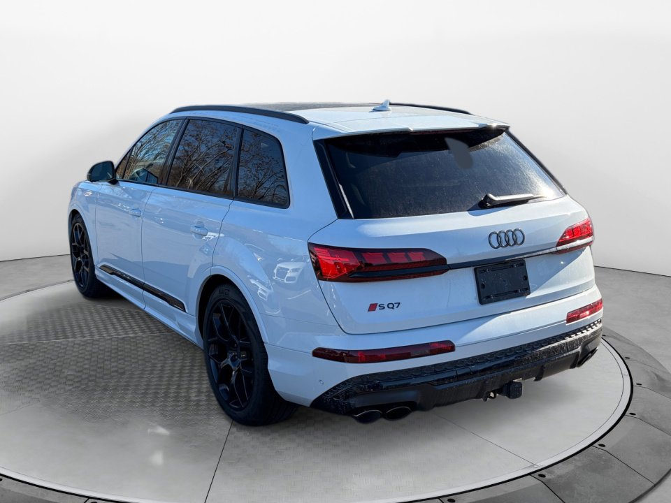 New 2026 Audi SQ7 Prestige image 5
