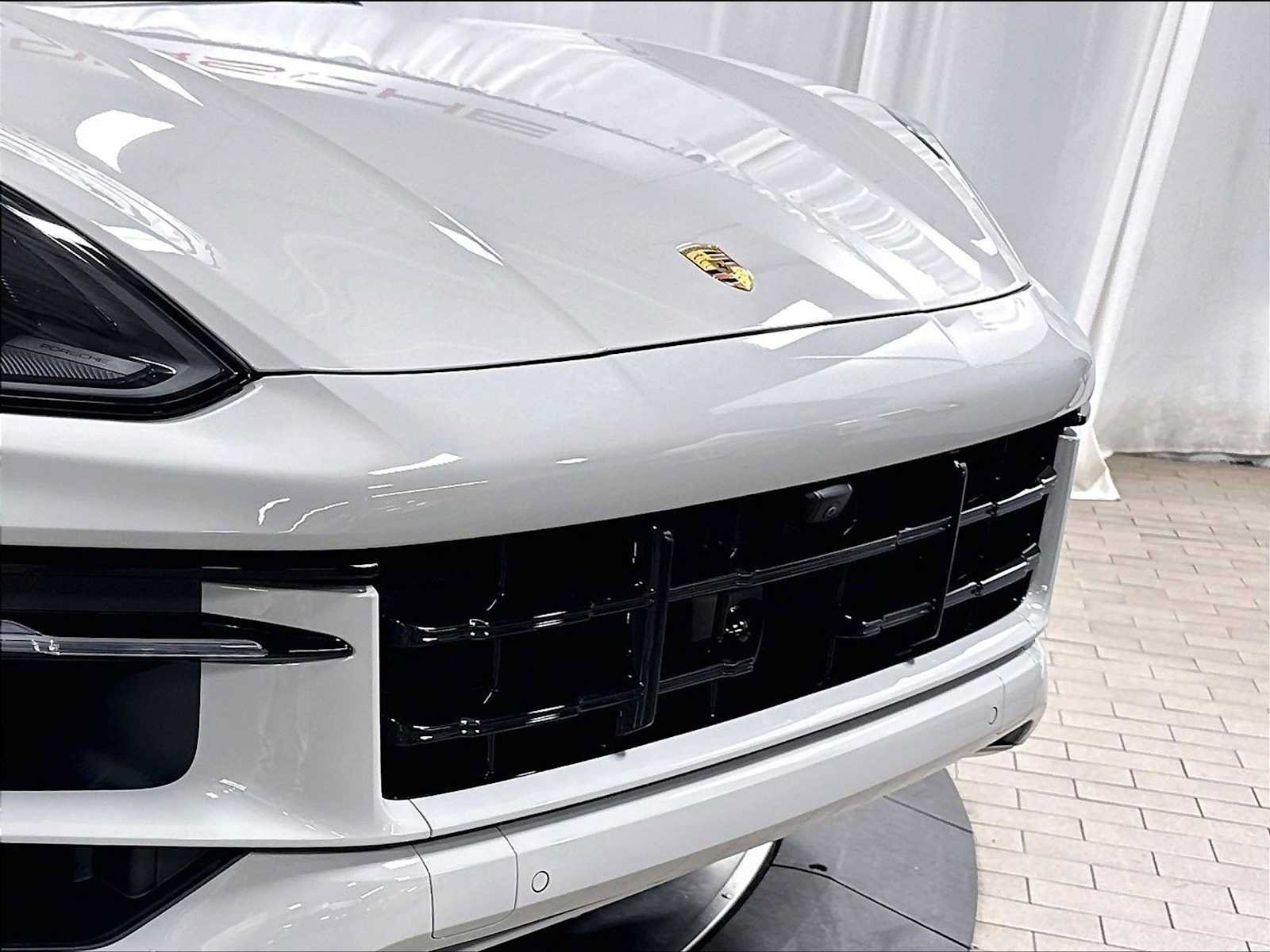 New 2026 Porsche Cayenne S AWD/4WD image 14
