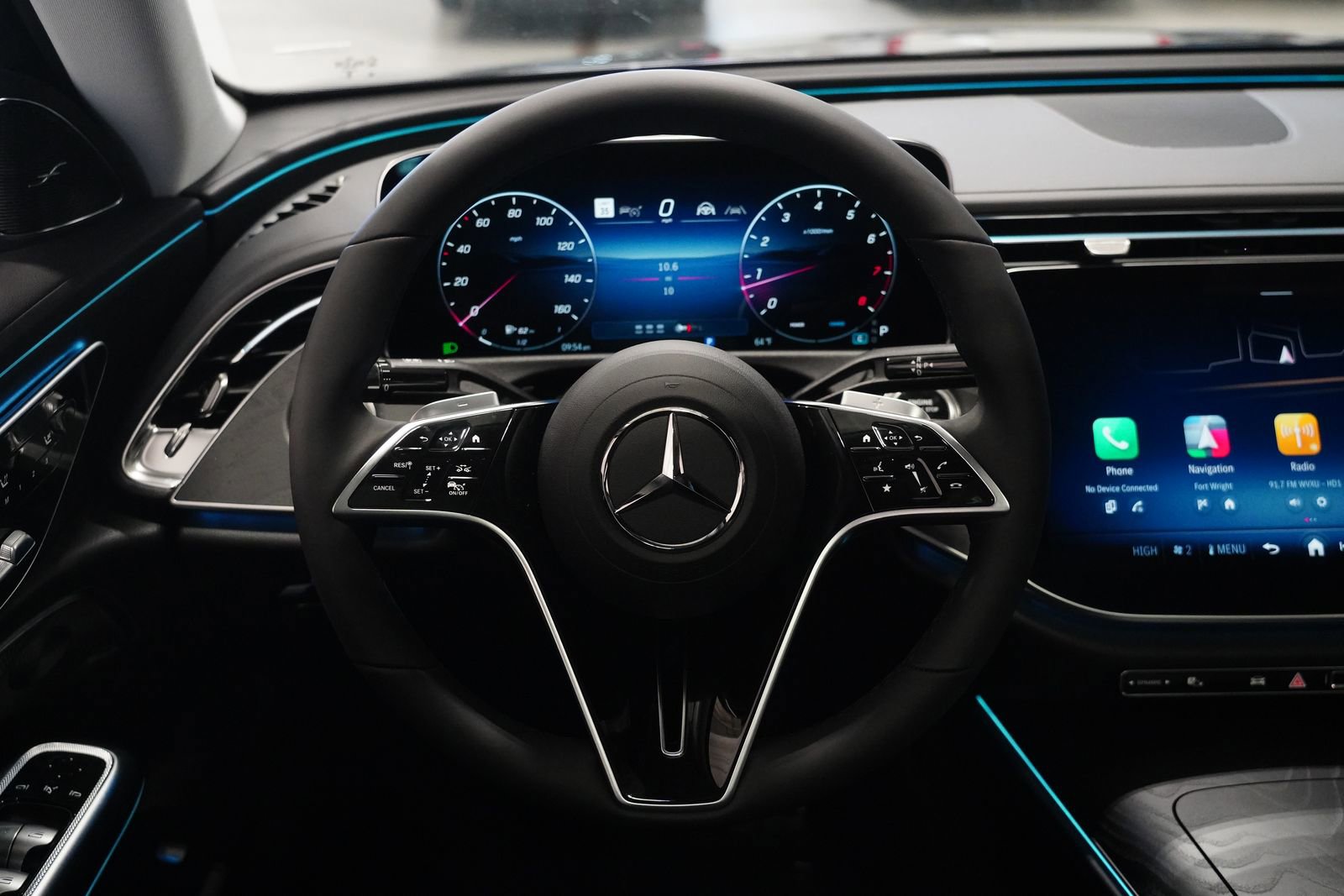 New 2026 Mercedes-Benz E 350 4MATIC Sedan image 18