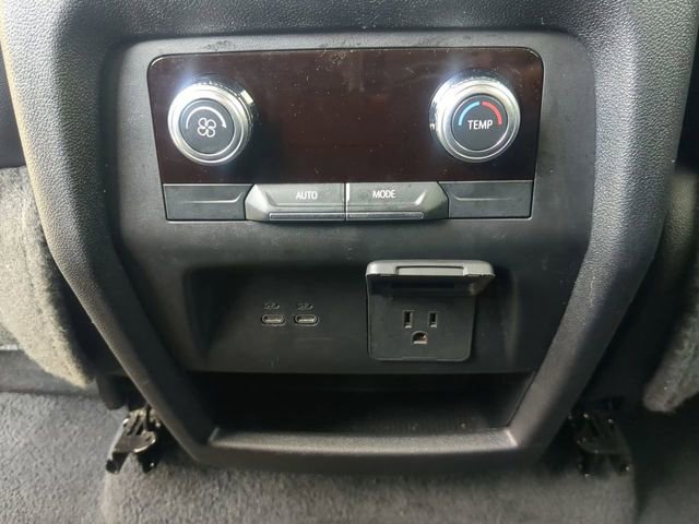 Used 2024 GMC Acadia Elevation image 18