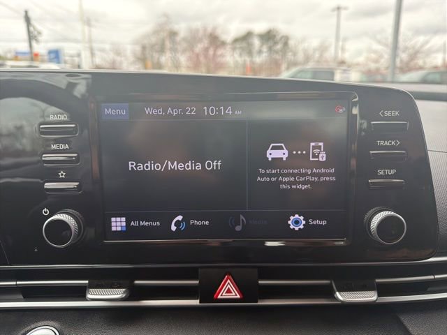 Certified 2022 Hyundai Elantra SEL w/ Convenience Package image 23