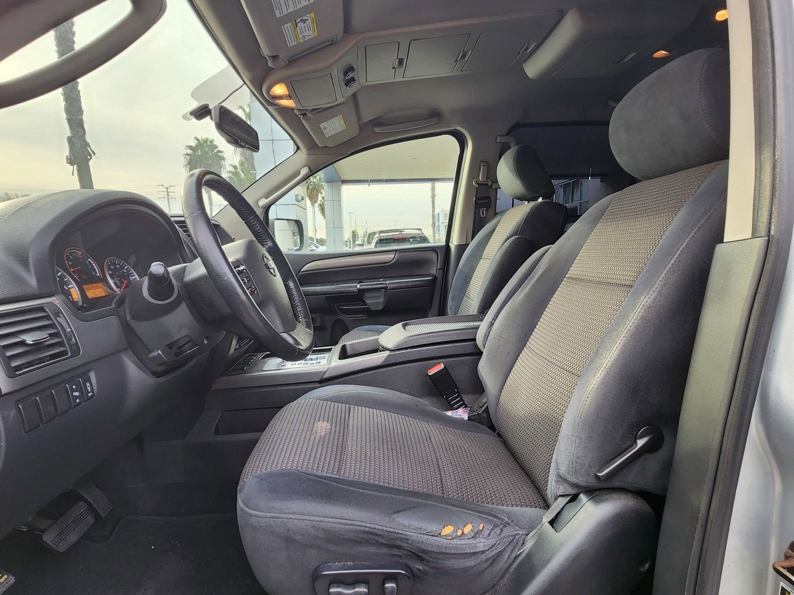 Used 2011 Nissan Armada SV image 17