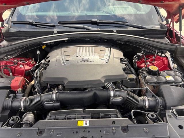 Used 2019 Land Rover Range Rover Velar R-Dynamic SE image 23