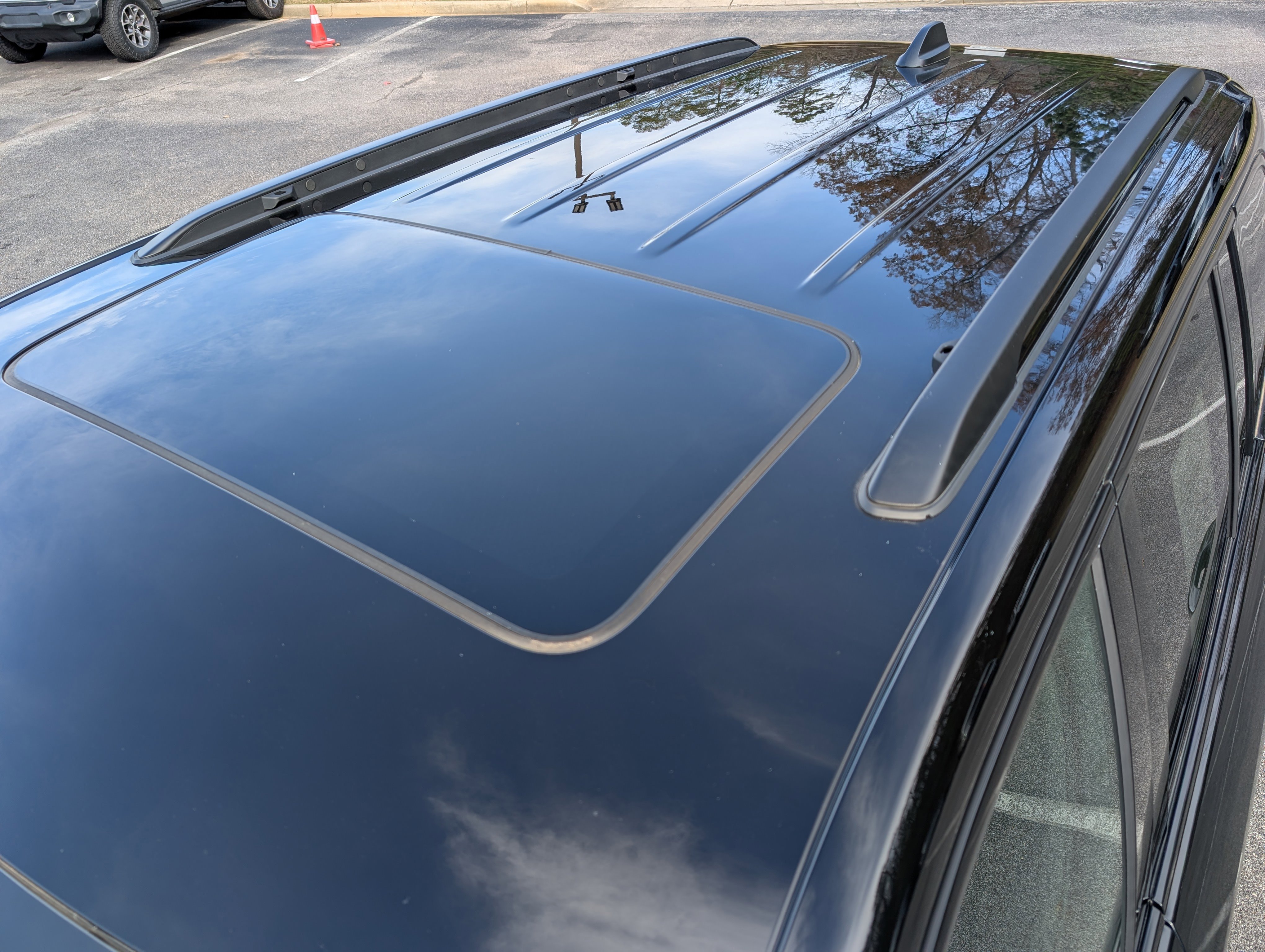 Used 2024 Jeep Grand Cherokee Altitude image 14