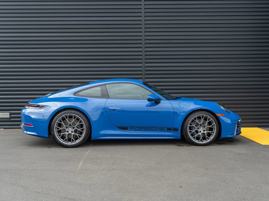 Certified 2025 Porsche 911 Carrera T image 8