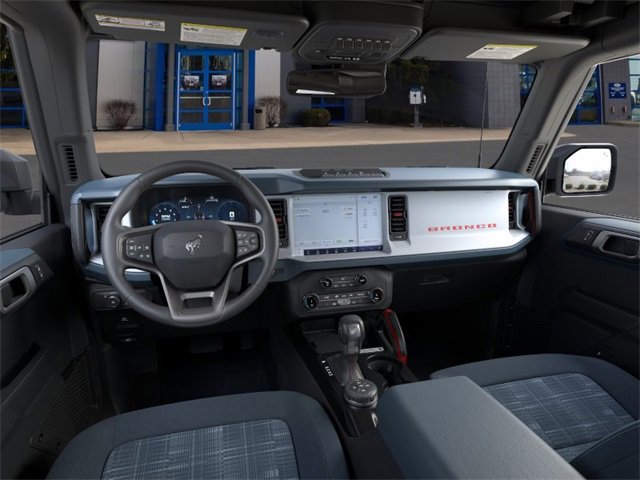 New 2026 Ford Bronco Heritage Edition image 9