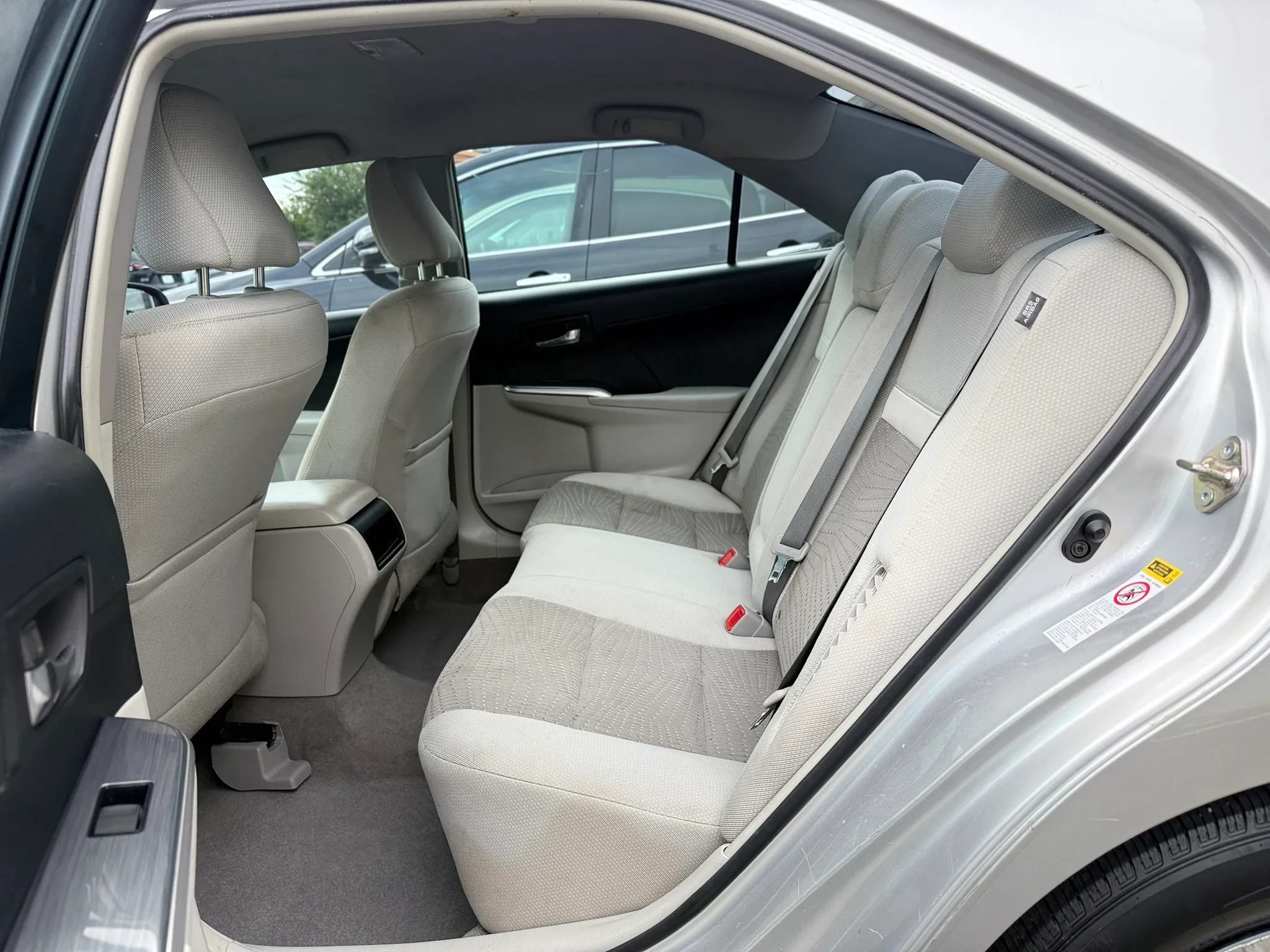 Used 2014 Toyota Camry LE FWD image 26
