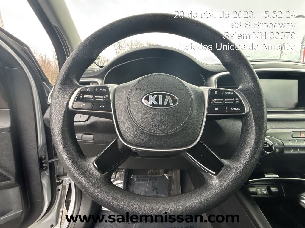 Used 2019 Kia Sorento LX image 9