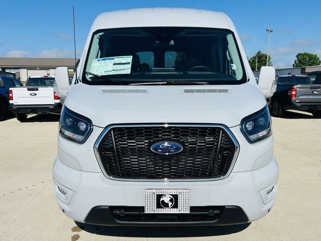 New 2025 Ford Transit 250 148 Medium Roof Extended AWD image 34
