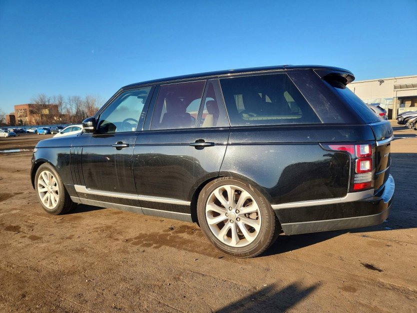 Used 2014 Land Rover Range Rover HSE image 3