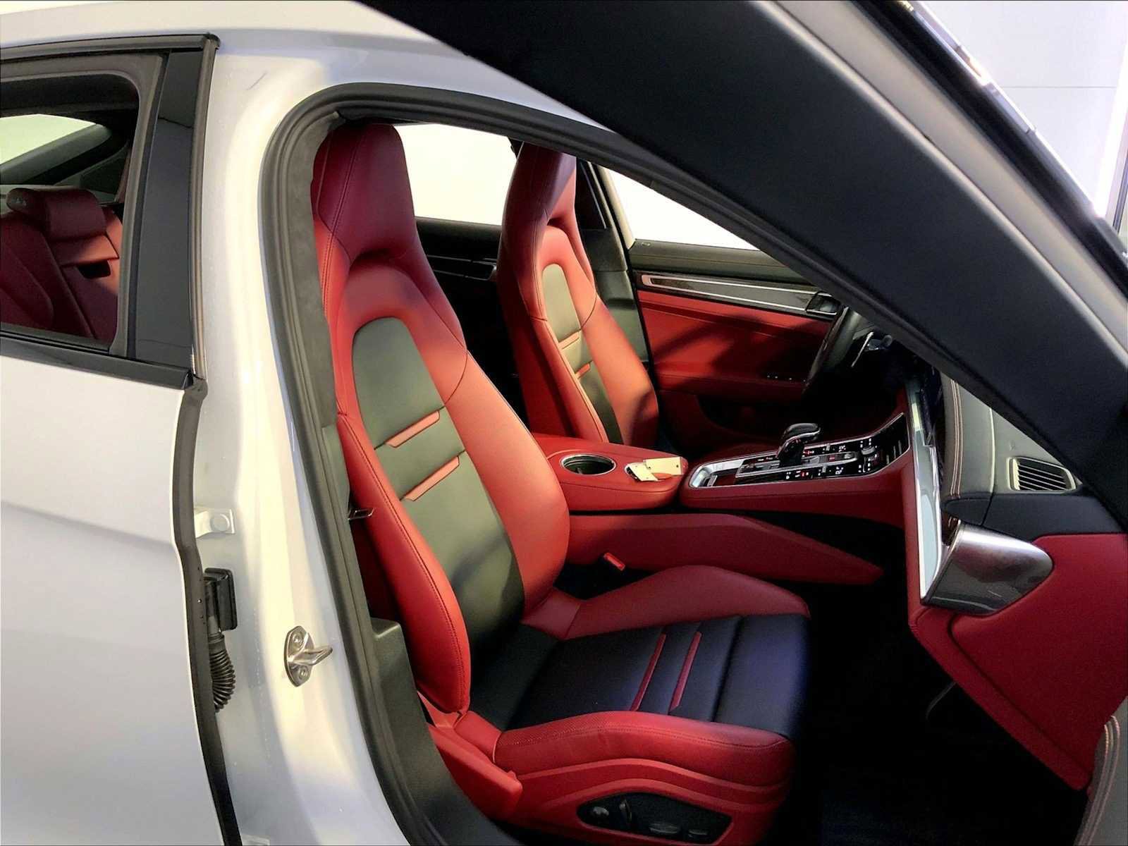 Certified 2023 Porsche Panamera GTS AWD/4WD image 18