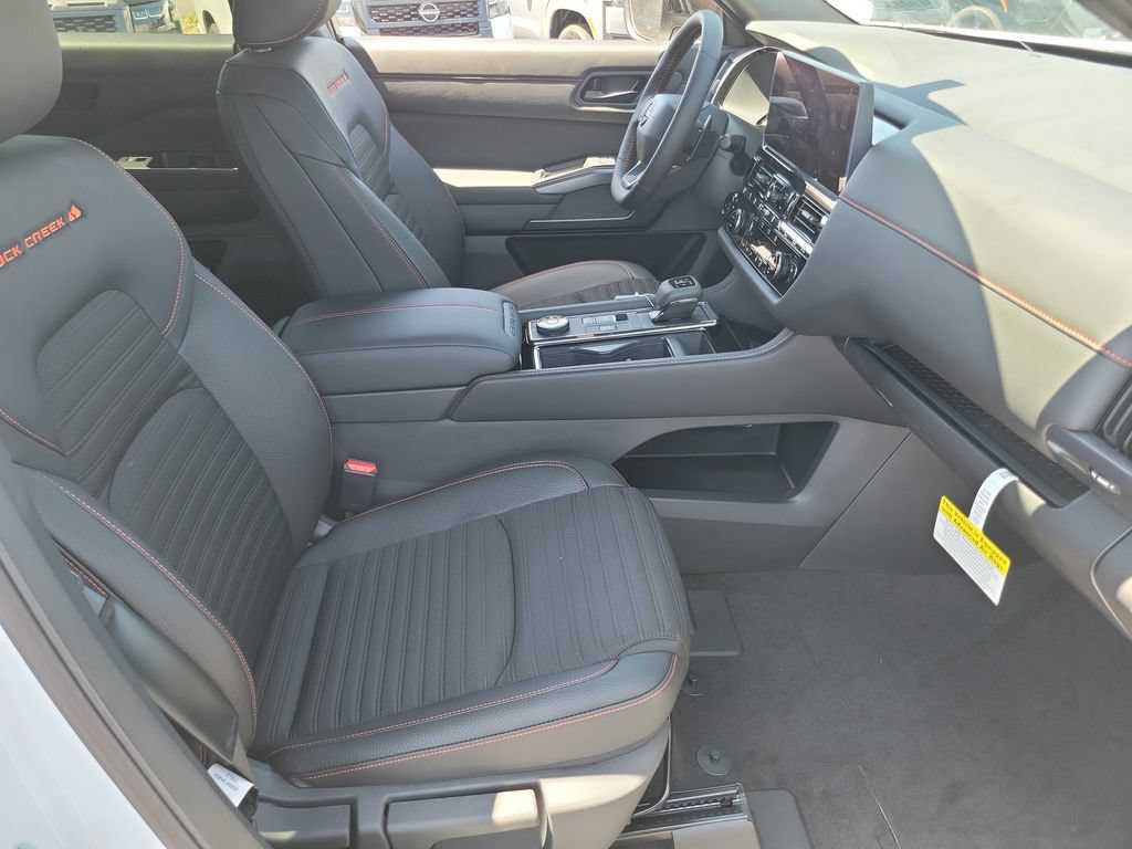 New 2026 Nissan Pathfinder Rock Creek w/ Rock Creek Premium Package AWD/4WD image 13