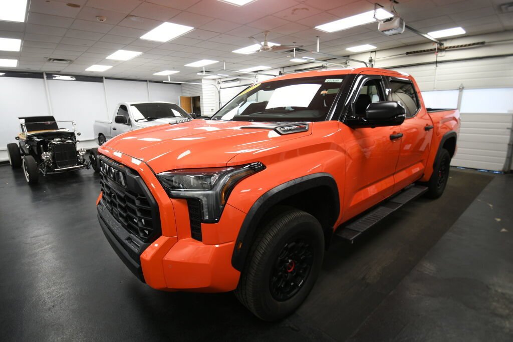 Certified 2022 Toyota Tundra TRD Pro AWD/4WD image 4