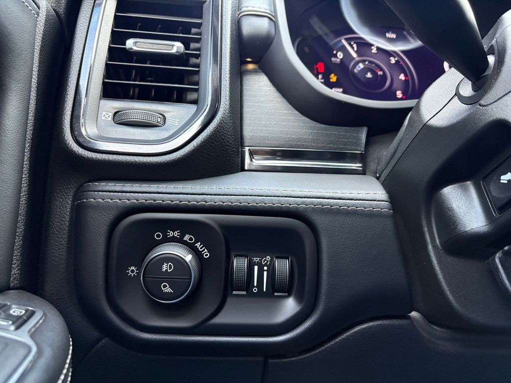 Used 2023 RAM 2500 Limited image 4