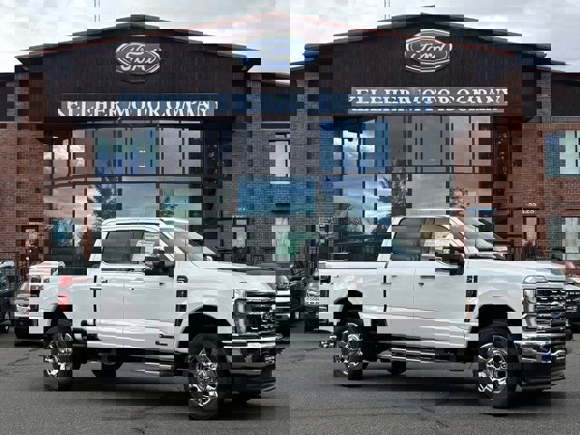 New 2026 Ford F350 Lariat w/ Lariat Premium Package