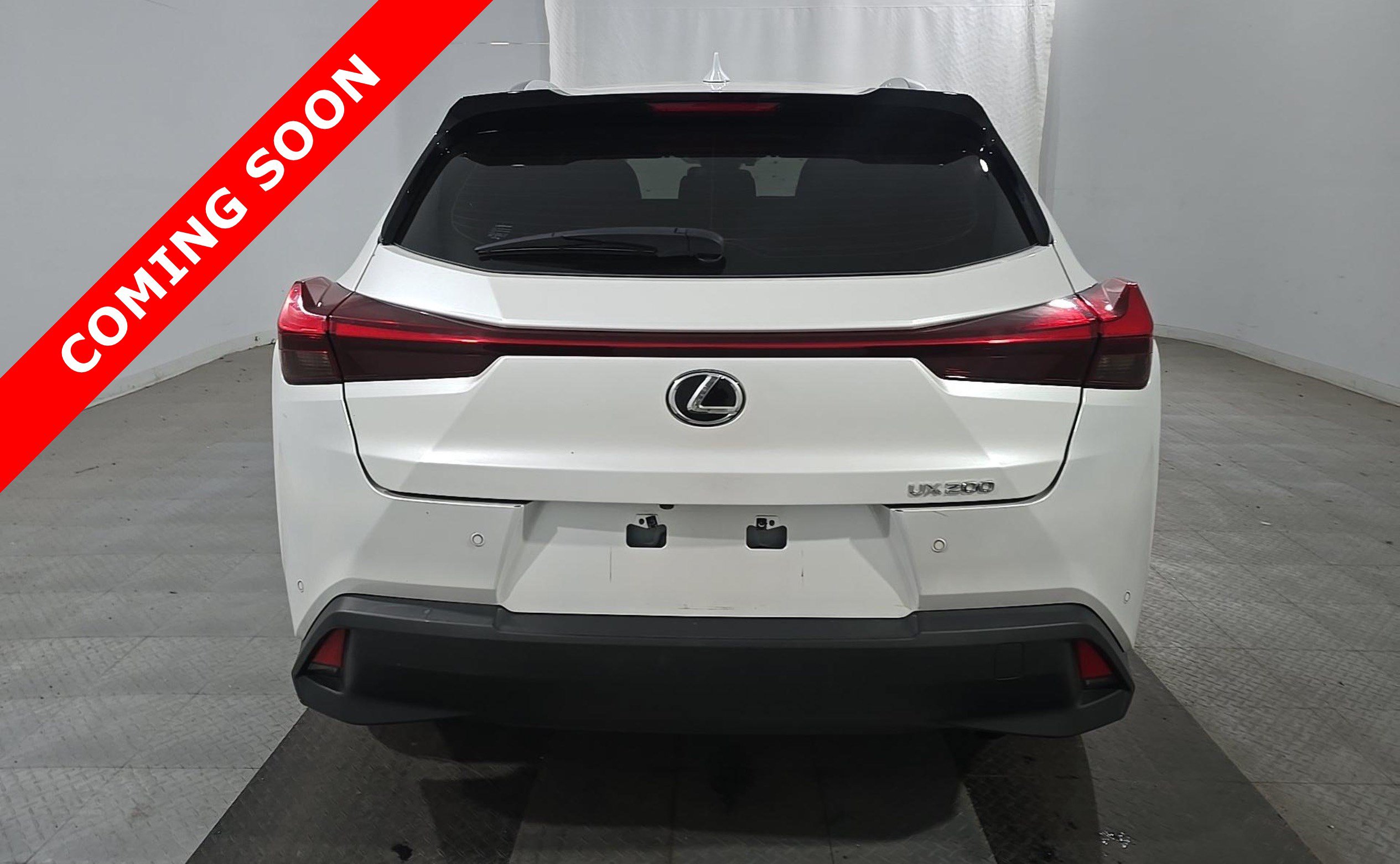 Used 2021 Lexus UX 200 w/ Accessory Package (Z1) FWD image 4