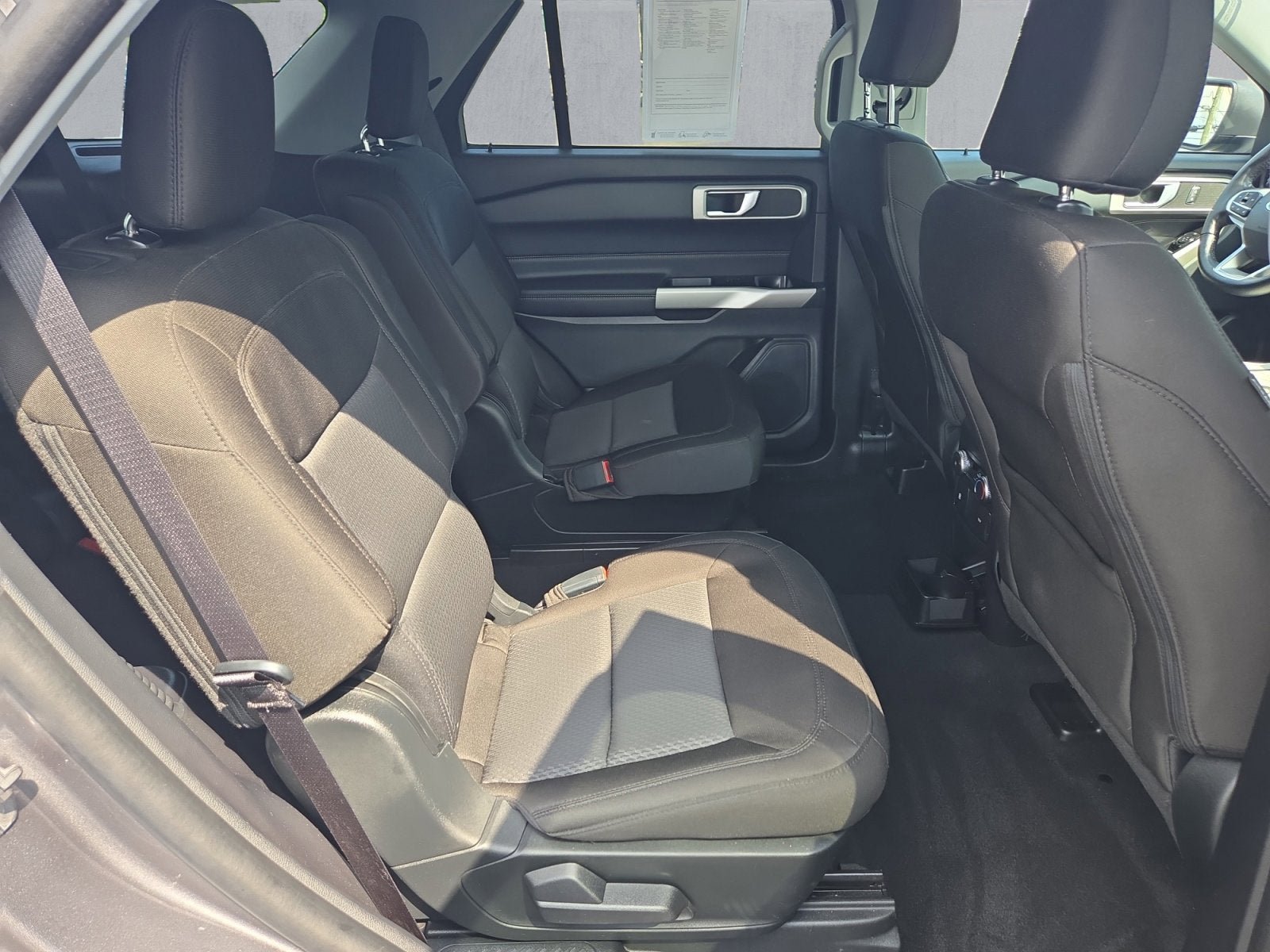 Certified 2022 Ford Explorer XLT image 24