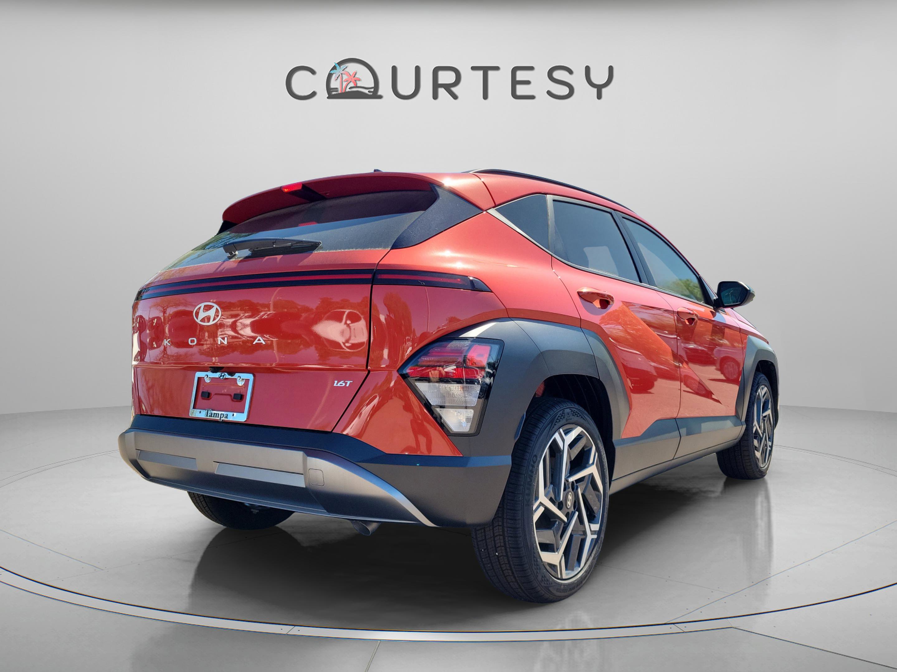 New 2026 Hyundai Kona SEL Premium image 3