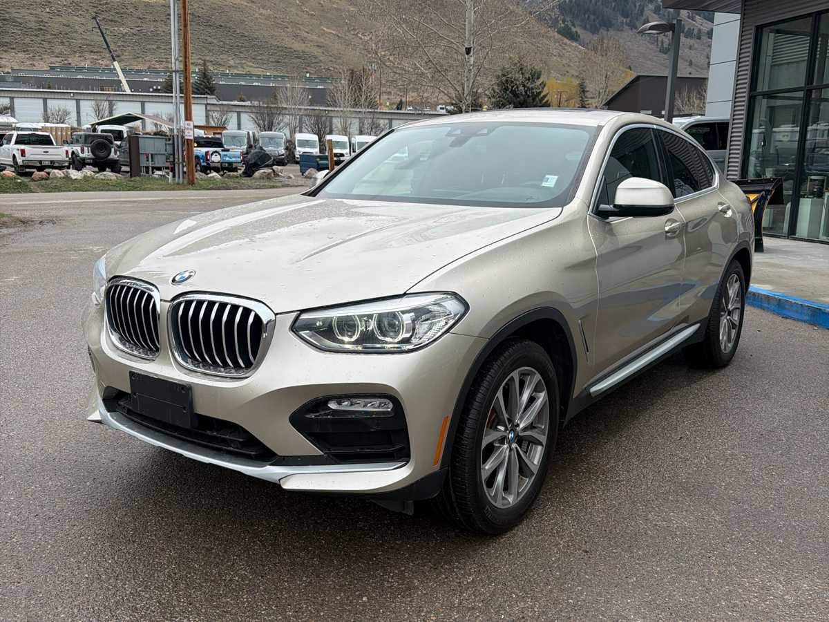 Used 2019 BMW X4 xDrive30i image 4