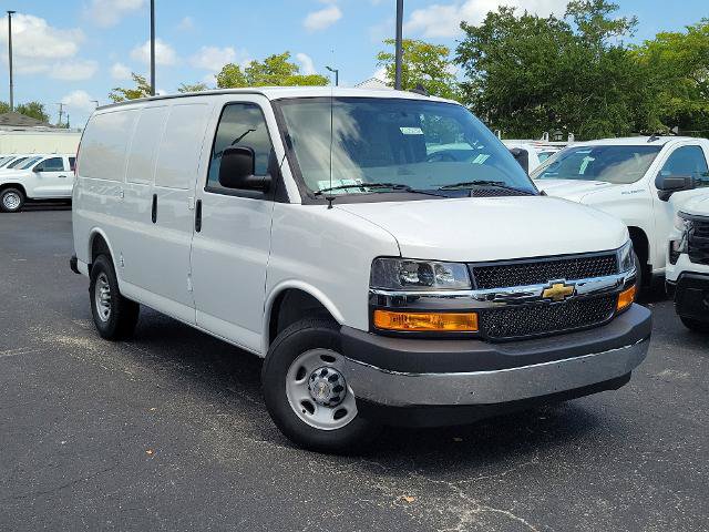 New 2025 Chevrolet Express 2500 w/ Driver Convenience Package RWD image 26