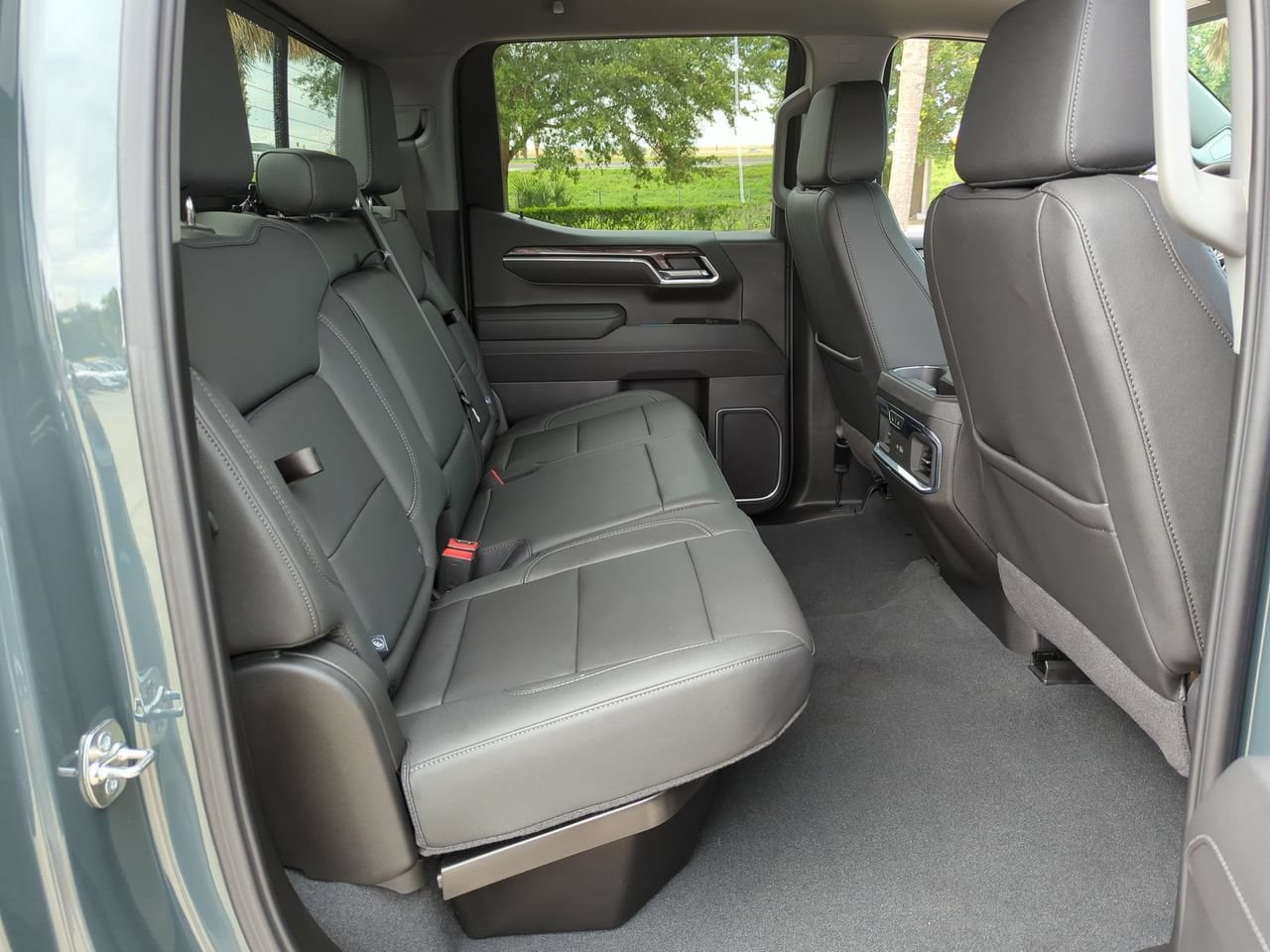 Certified 2026 Chevrolet Silverado 1500 LTZ w/ LTZ Convenience Package II AWD/4WD image 24