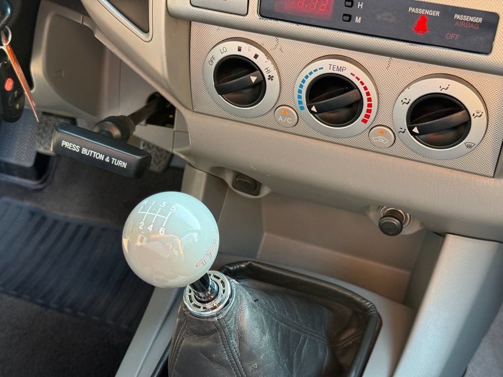 Used 2008 Toyota Tacoma X-Runner RWD image 23