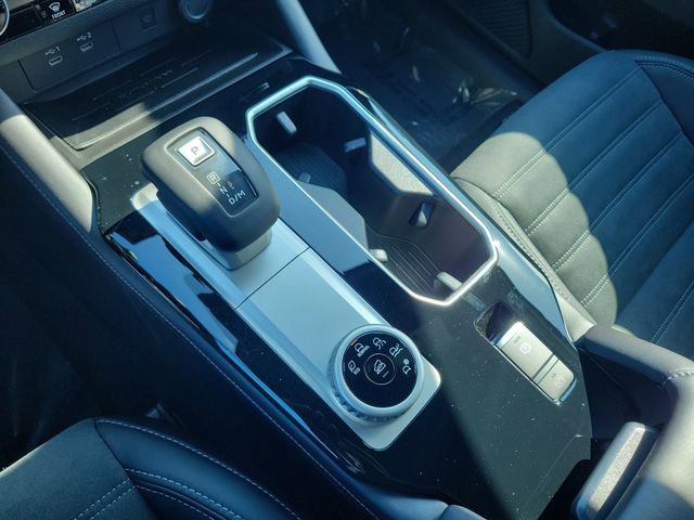 New 2026 Mitsubishi Outlander SE FWD image 32