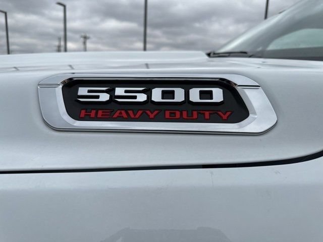 New 2024 RAM 5500 Tradesman w/ Chrome Appearance Group AWD/4WD image 25