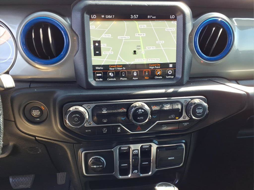 Used 2020 Jeep Wrangler Unlimited Sahara AWD/4WD image 21