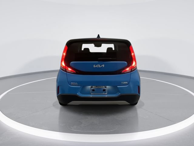 Used 2023 Kia Soul EX FWD image 5