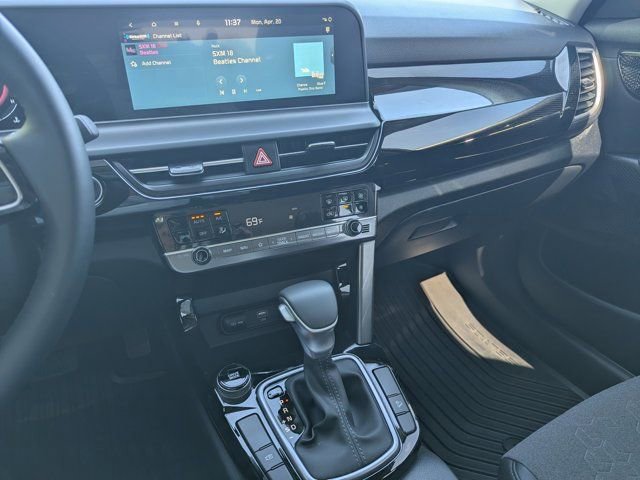 Used 2026 Kia Seltos S FWD image 24