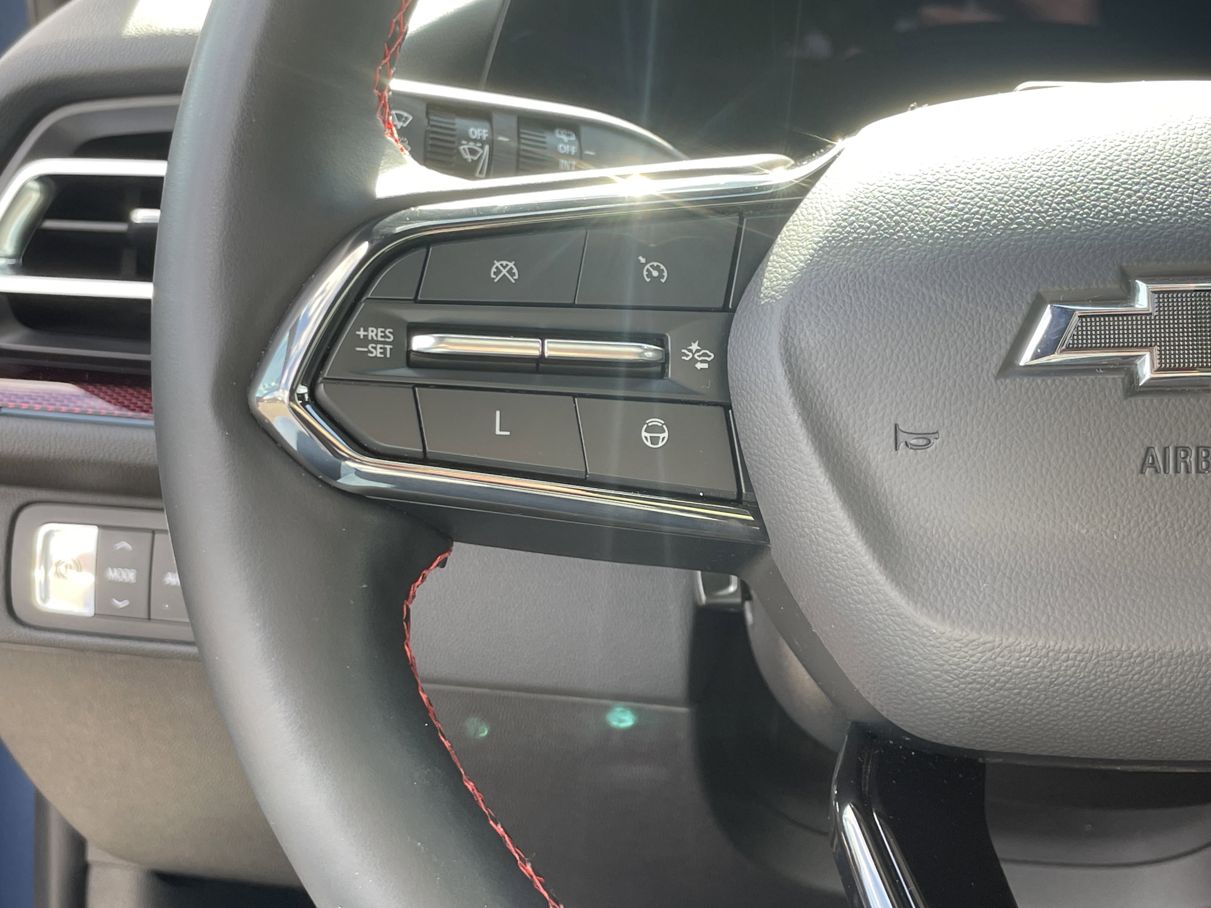 Used 2024 Chevrolet Traverse RS w/ LPO, Floor Liner Package image 19