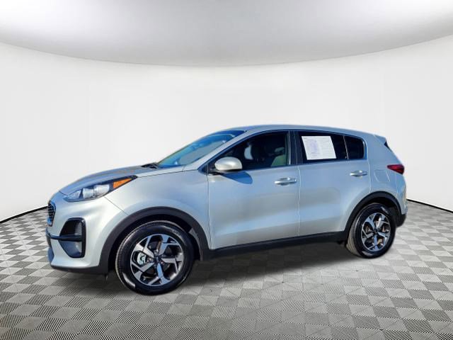 Used 2022 Kia Sportage LX image 4