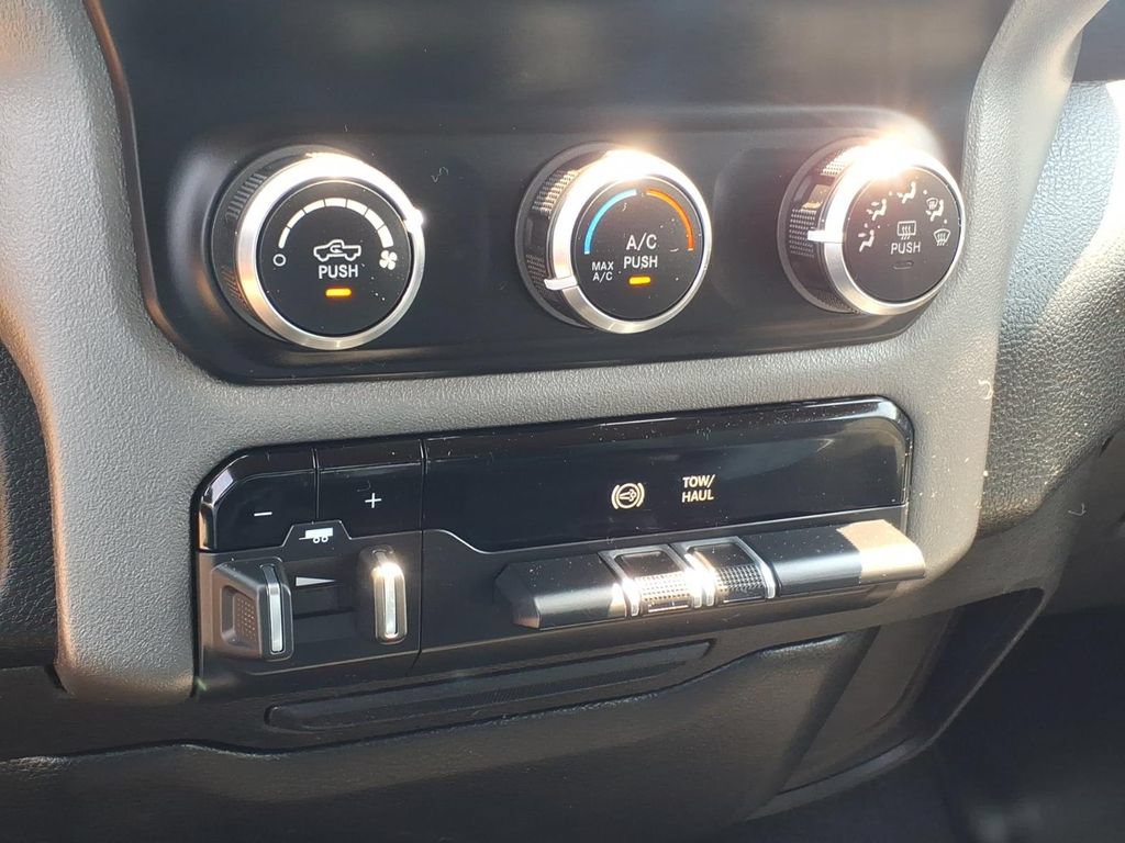 Used 2019 RAM 2500 Big Horn AWD/4WD image 7