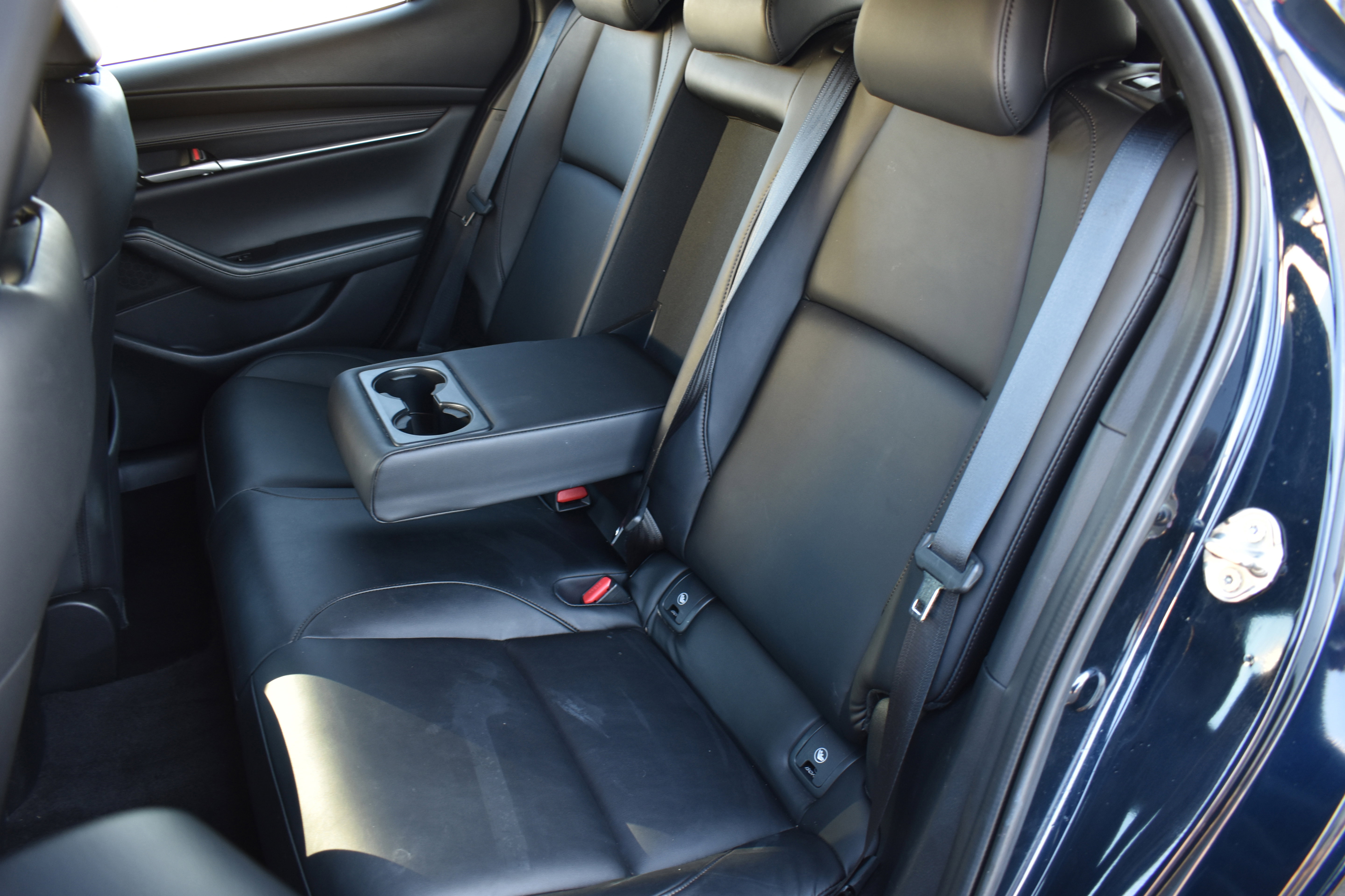 Used 2024 MAZDA MAZDA3 s image 26