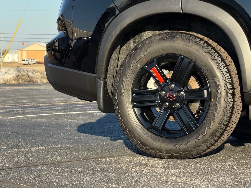 New 2026 Nissan Rogue SV AWD/4WD image 34