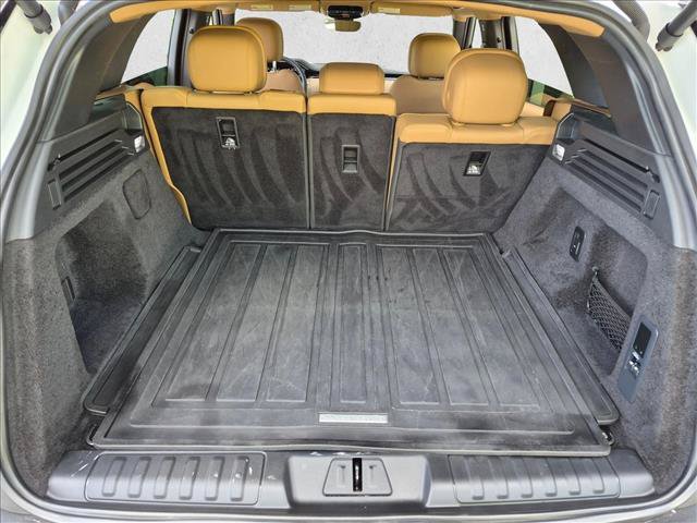 Used 2023 Land Rover Range Rover Sport SE AWD/4WD image 6