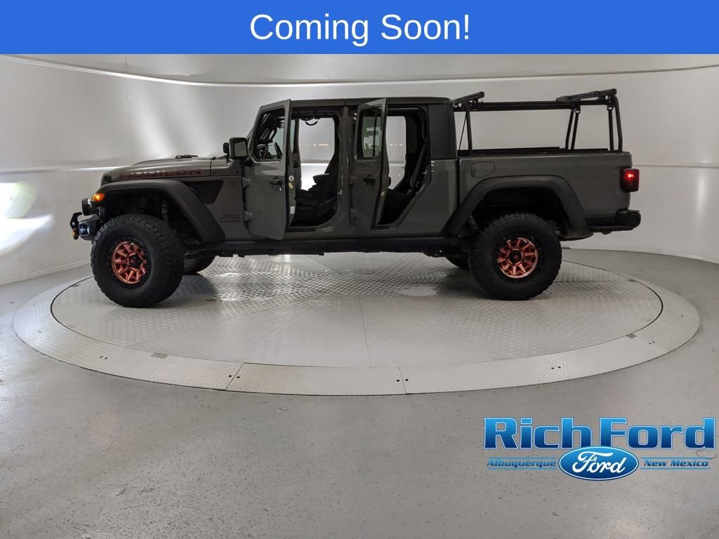 Used 2021 Jeep Gladiator Rubicon w/ Cold Weather Group image 11