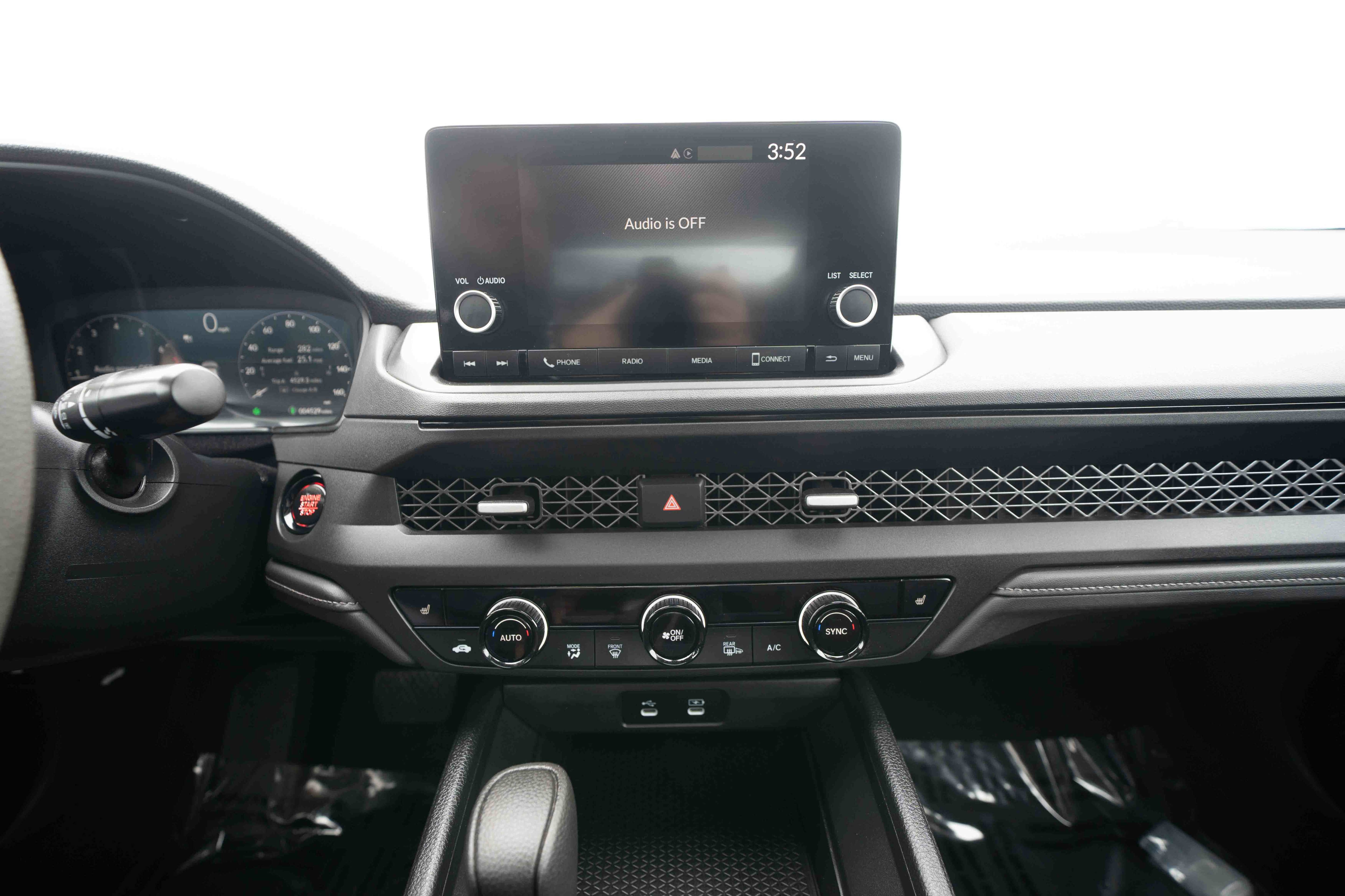 Certified 2025 Honda Accord SE image 17