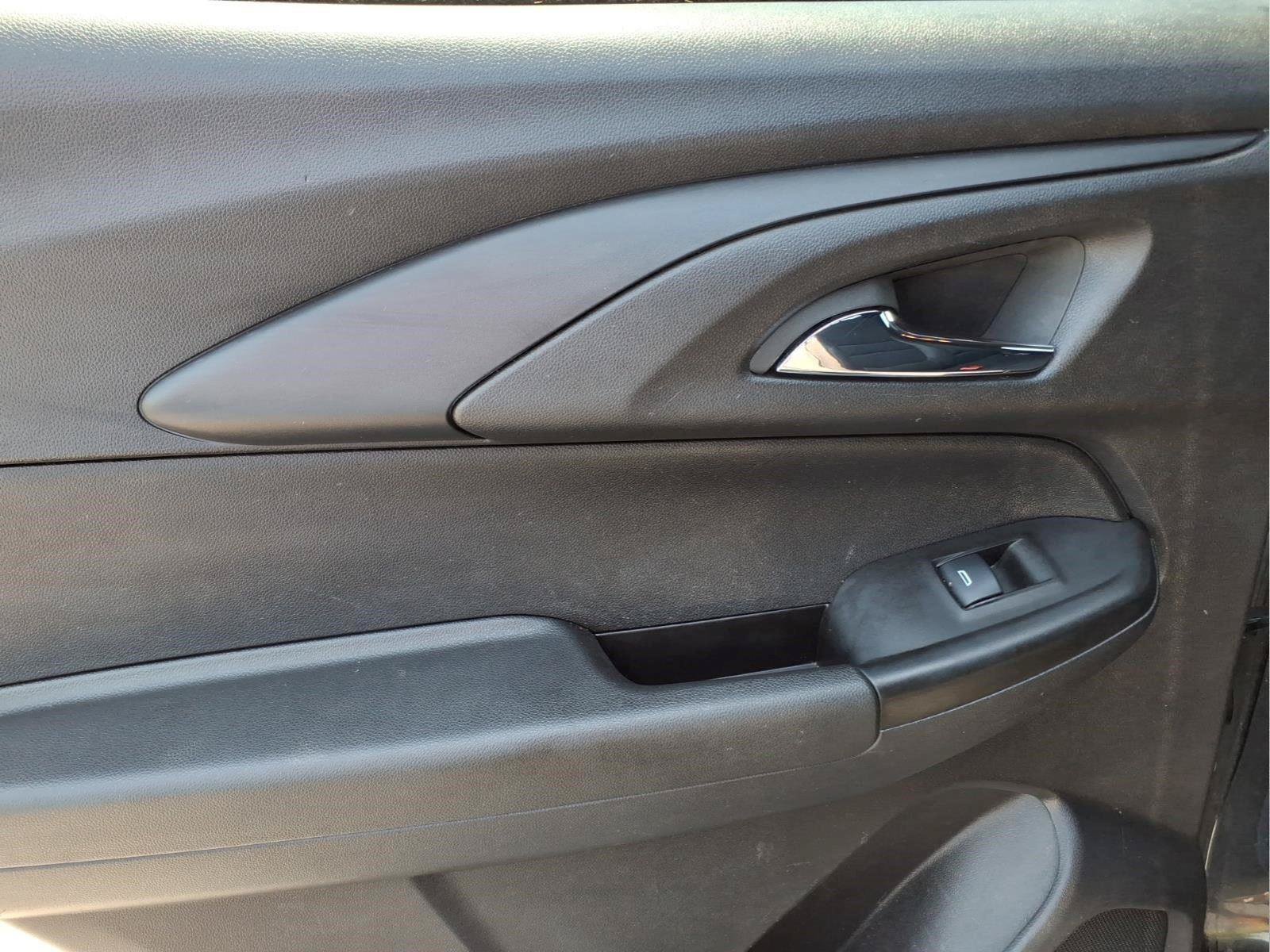 Used 2023 Chevrolet TrailBlazer RS FWD image 11
