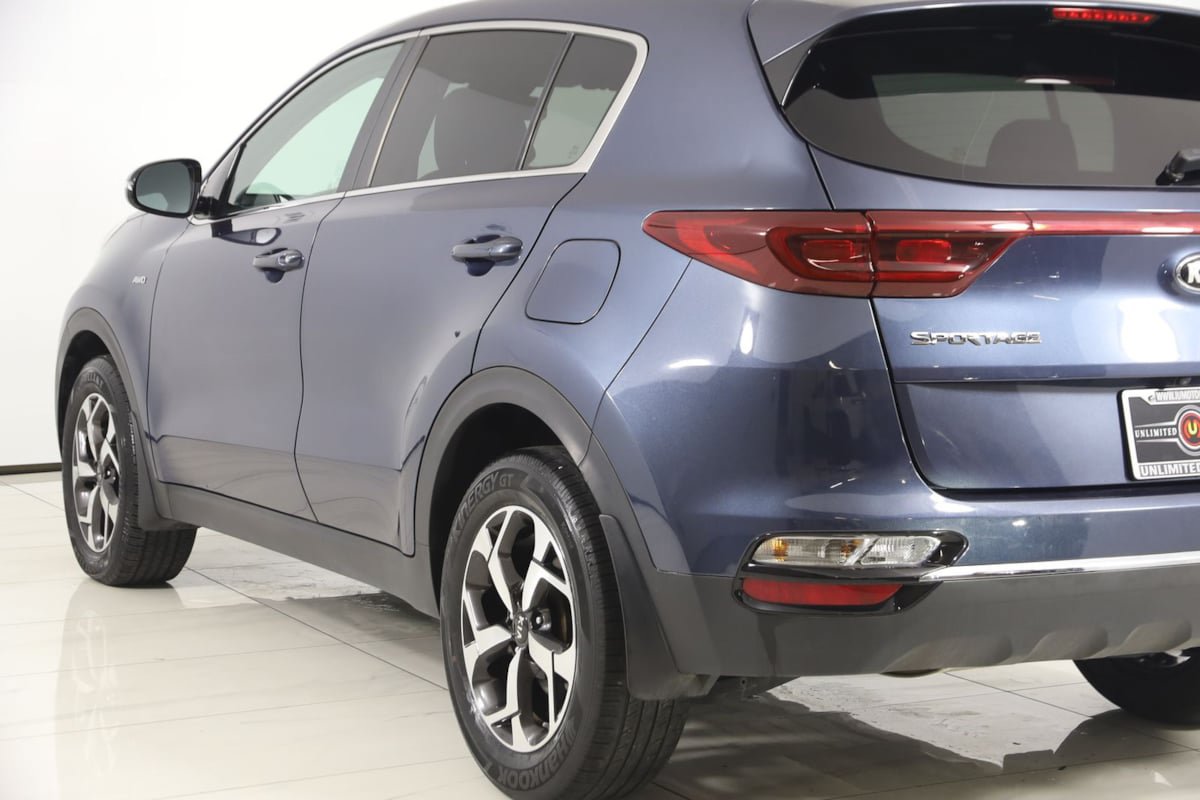 Used 2020 Kia Sportage LX w/ LX Popular Package AWD/4WD image 21