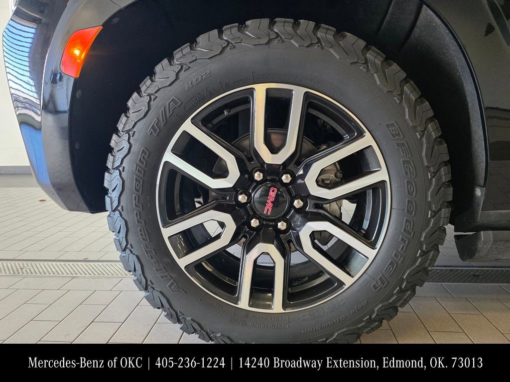 Used 2021 GMC Yukon XL AT4 w/ AT4 Premium Plus Package image 6